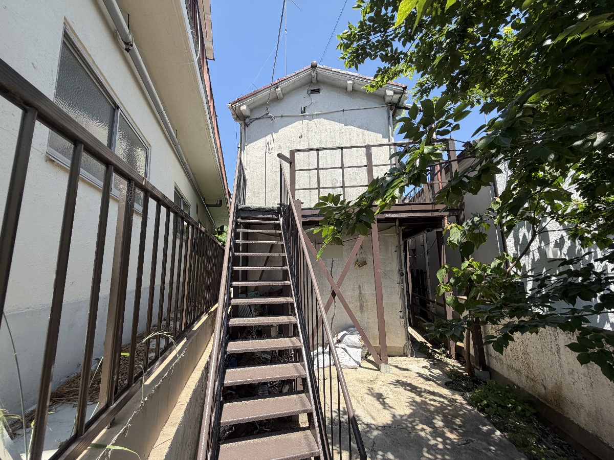 花山アパート