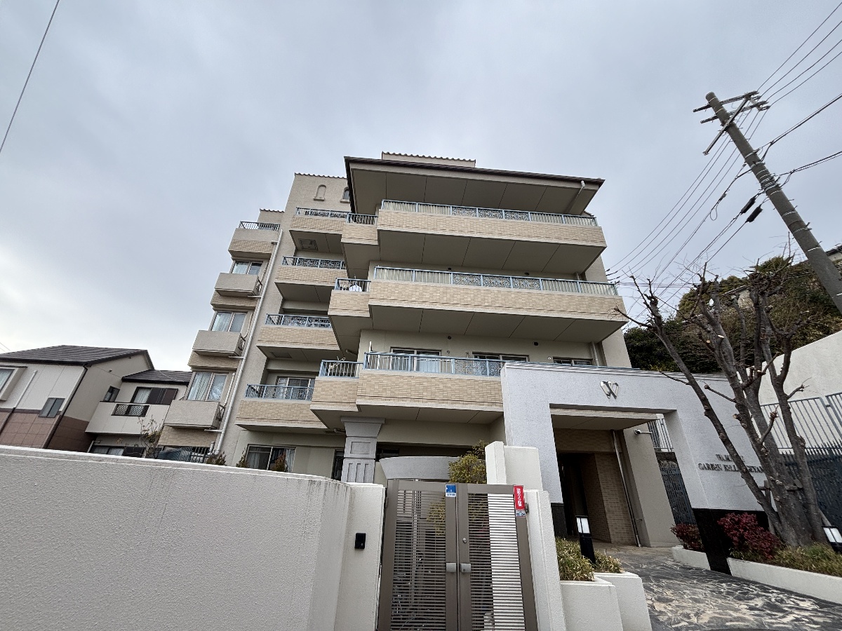 ワコーレガーデンヒルズ会下山公園