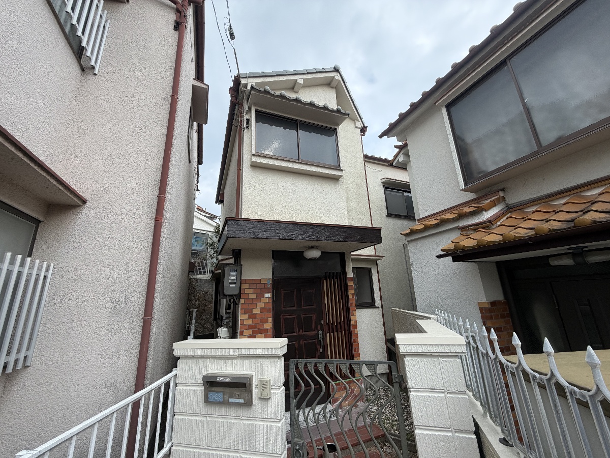 鈴蘭台東町3丁目貸家