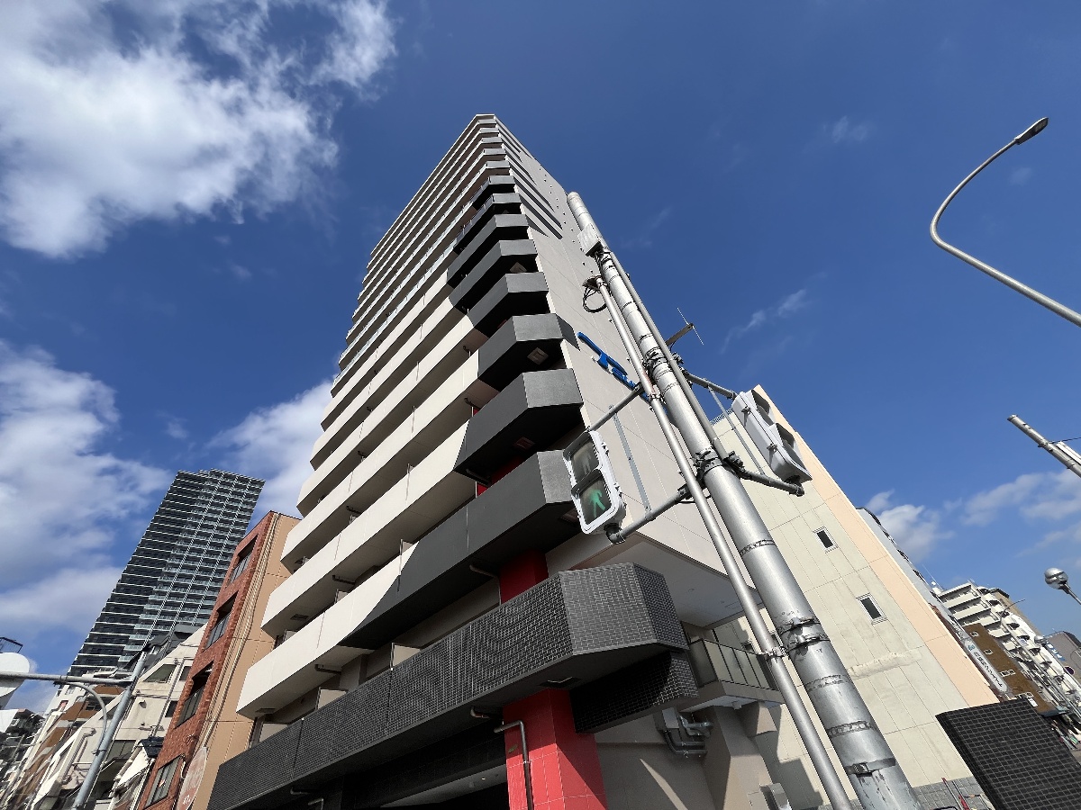 セレニテ元町アリエ