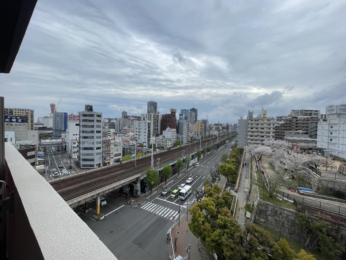 セレニテ元町アリエ