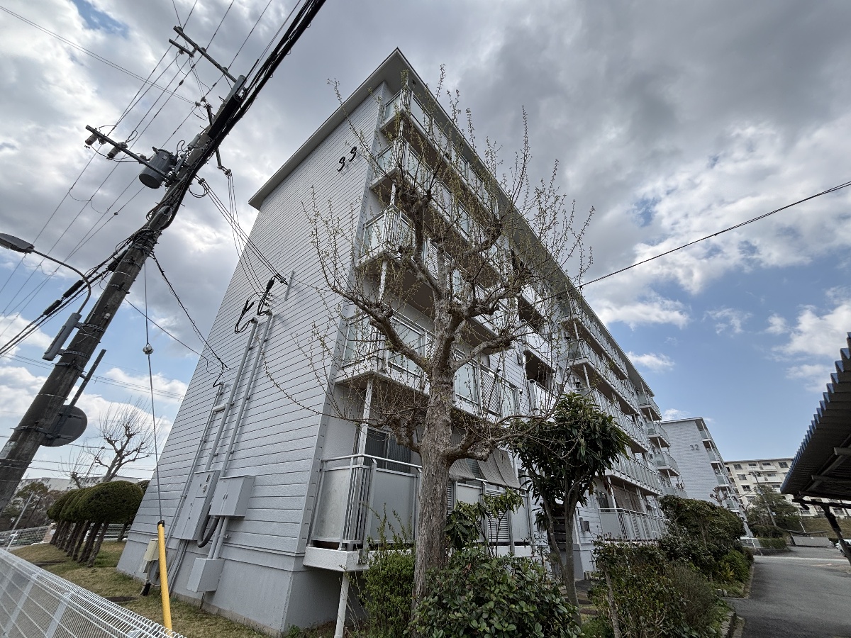 ひよどり台7団地33号棟