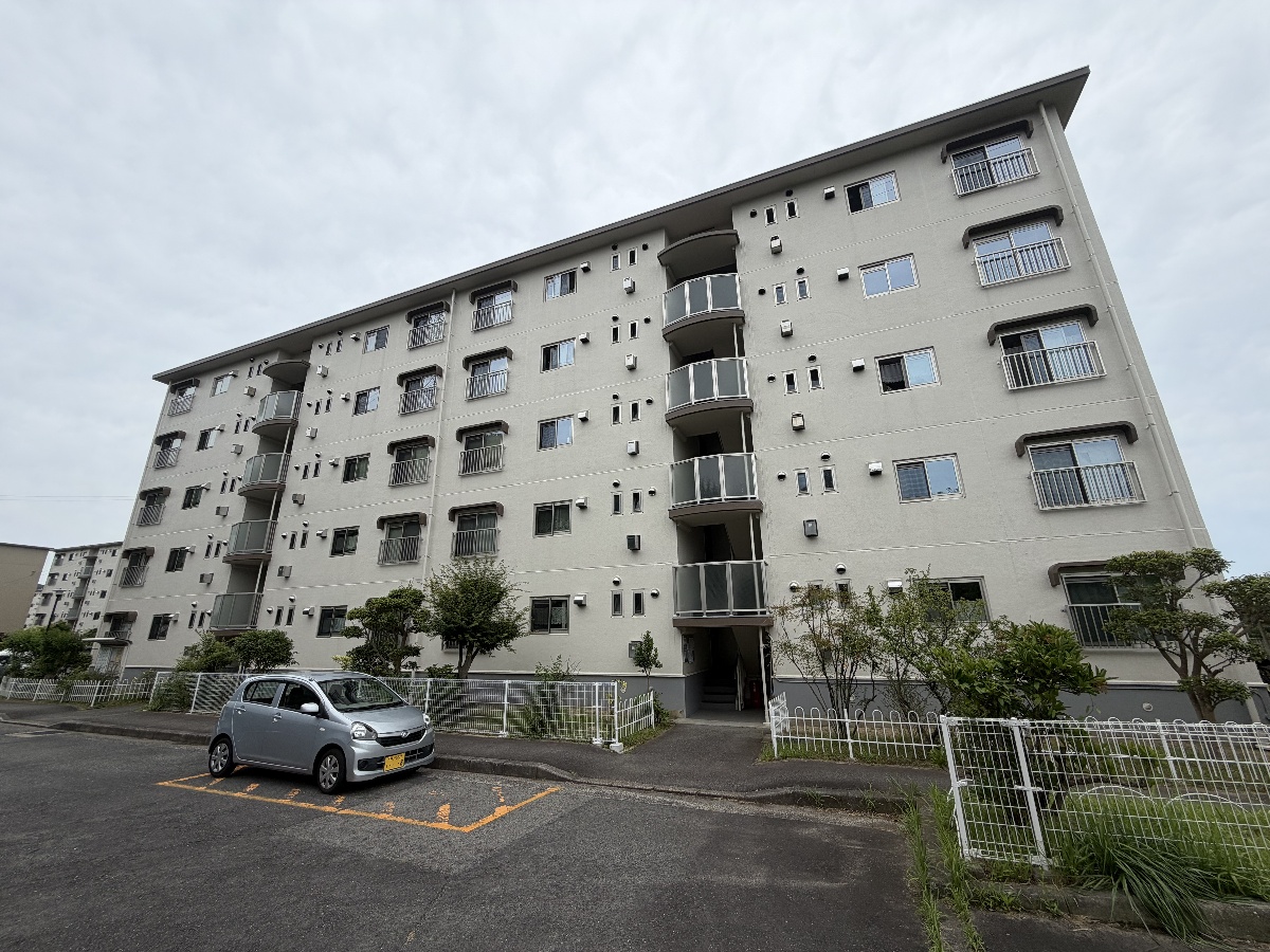 名谷1団地3号棟