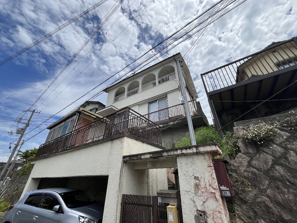 鈴蘭台東町3丁目戸建