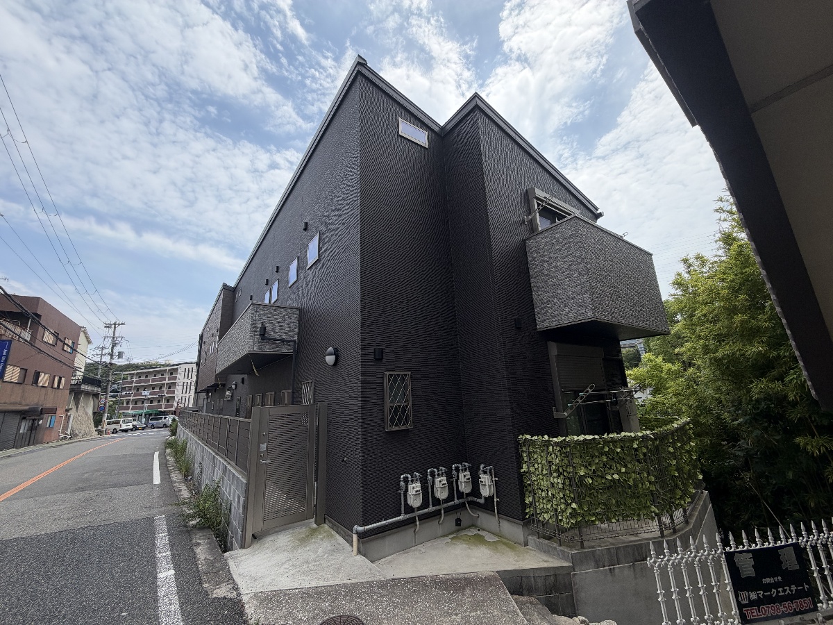 サンウィング妙法寺