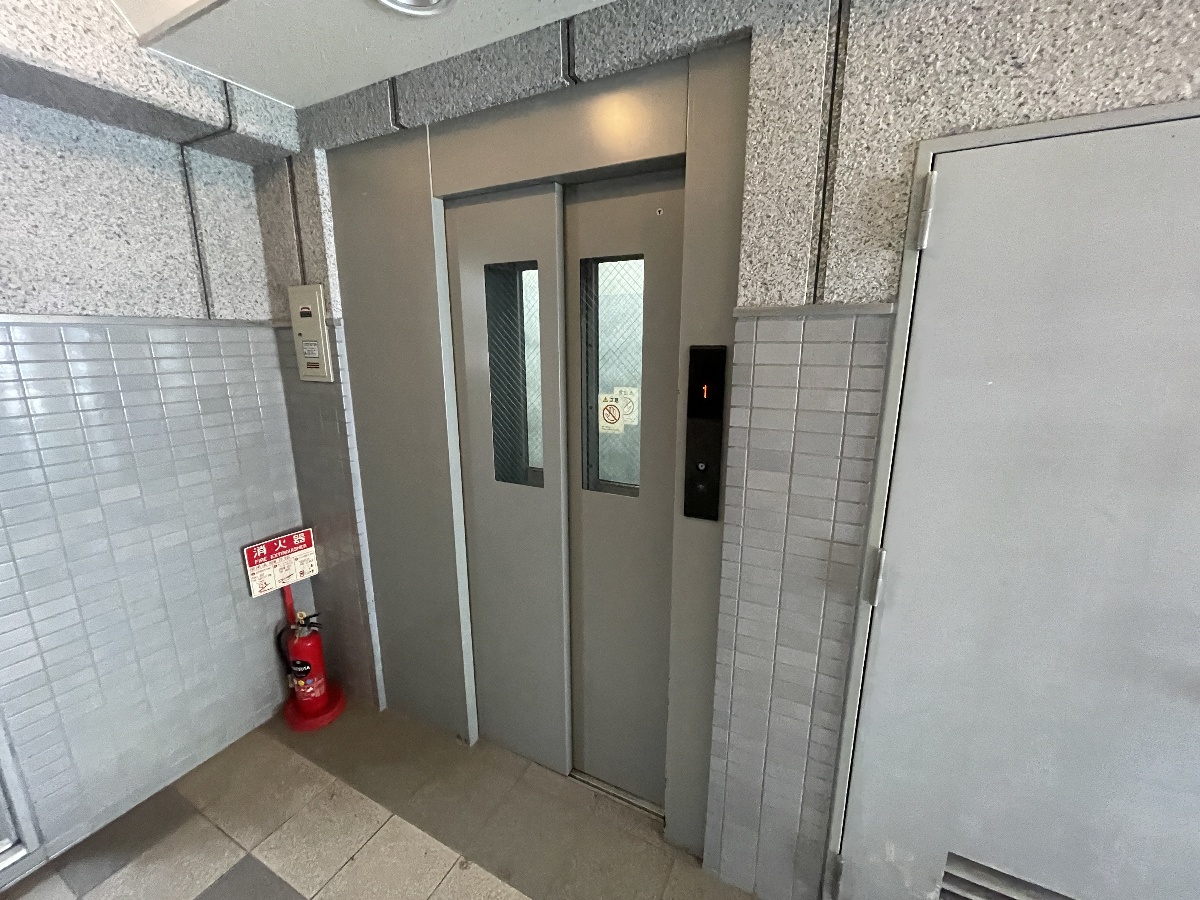 エントランス 写真35