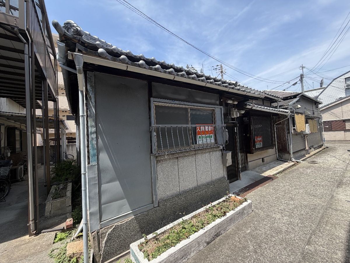 苅藻通2丁目平屋