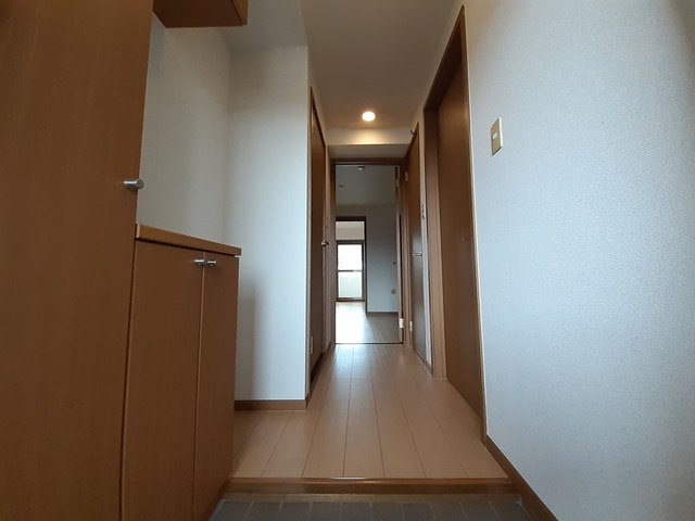 玄関 写真4