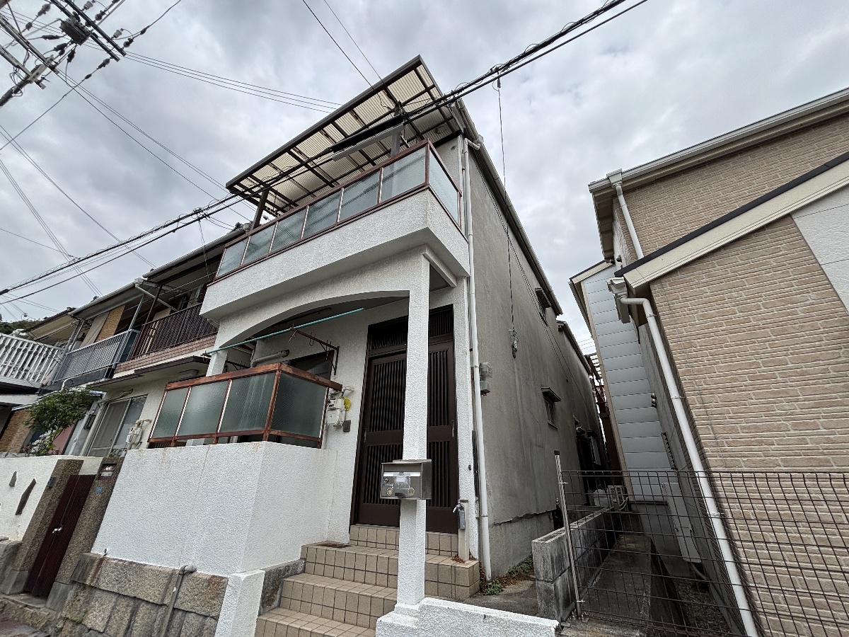 湊山町貸家