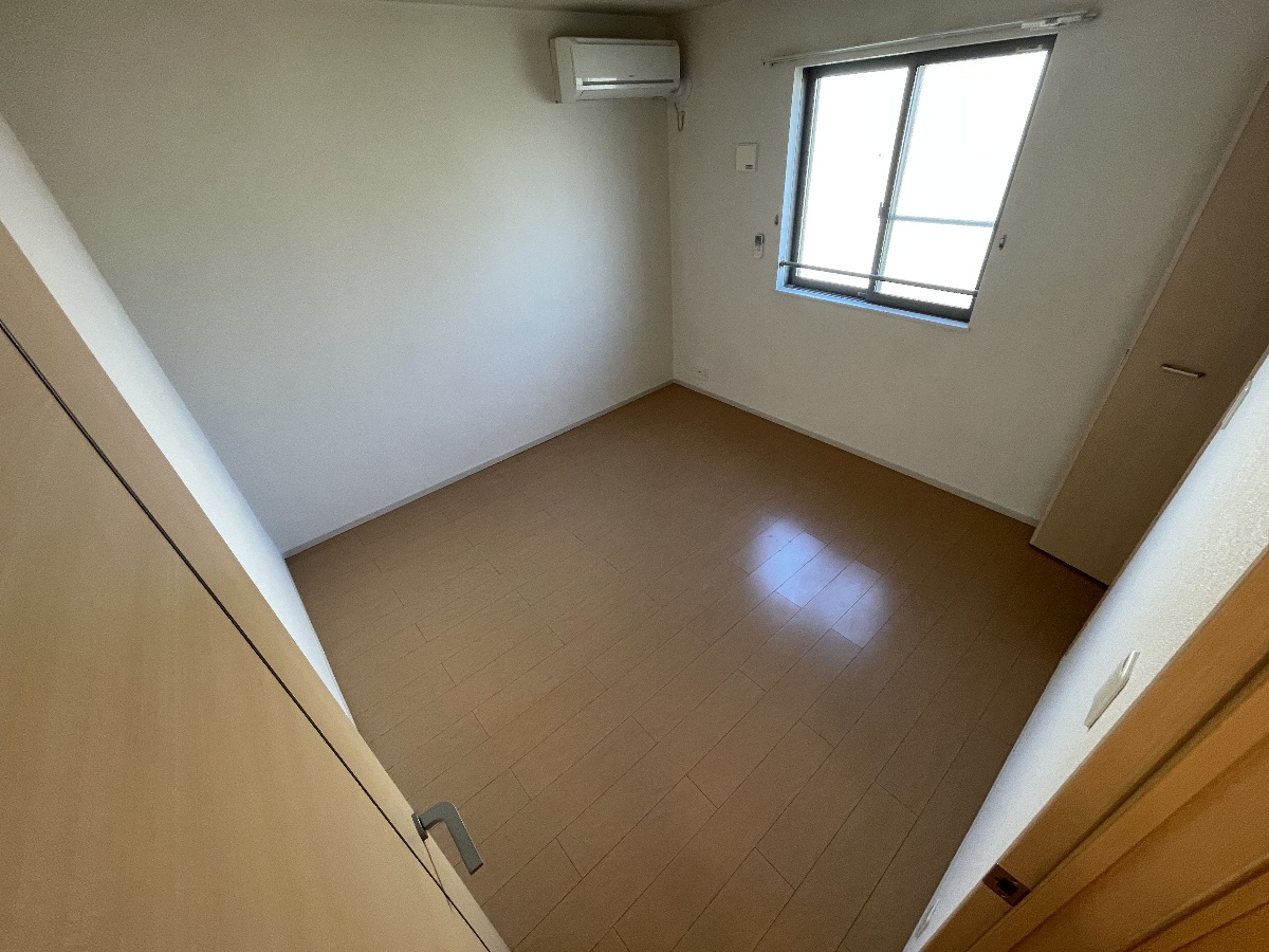 居室 写真4