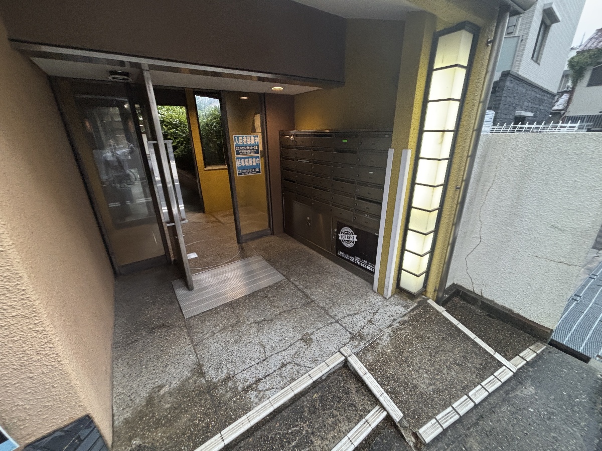 エントランス 写真20