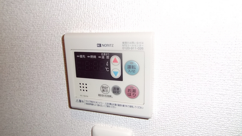 設備 給湯コントローラー 写真18