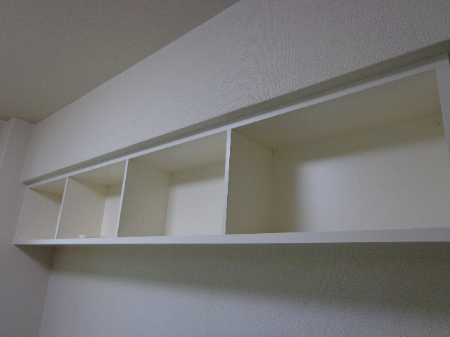 収納 棚 写真13