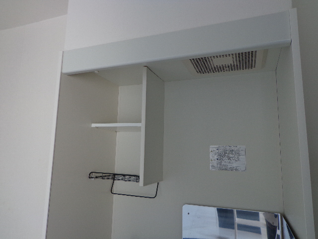 収納 キッチン上部収納 換気扇 写真17