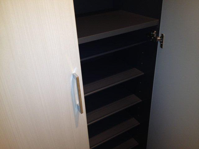 収納 シューズボックス 写真15