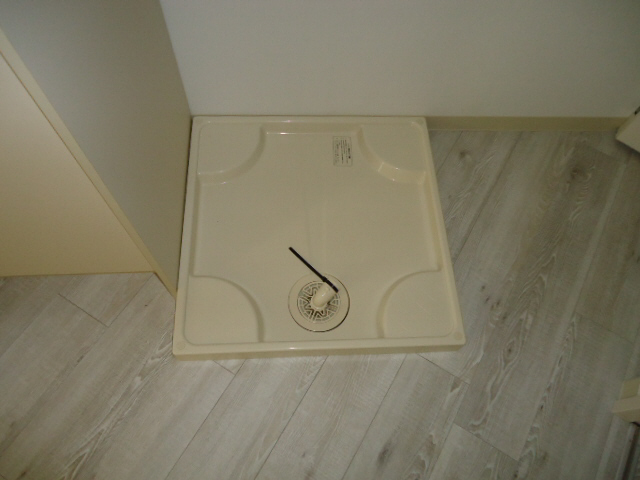 設備 室内洗濯盤 写真19