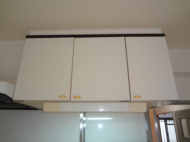 キッチン キッチン上部収納 写真5