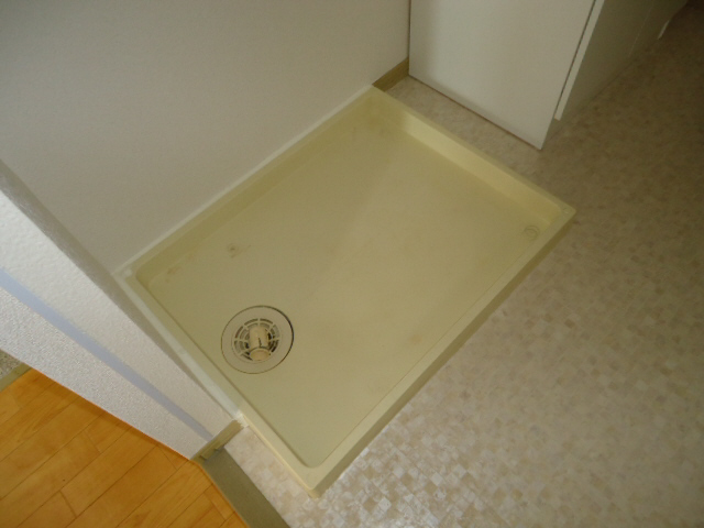 設備 室内洗濯盤 写真17