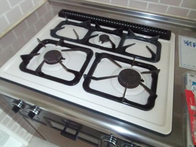 キッチン 3口ガスキッチン 写真5