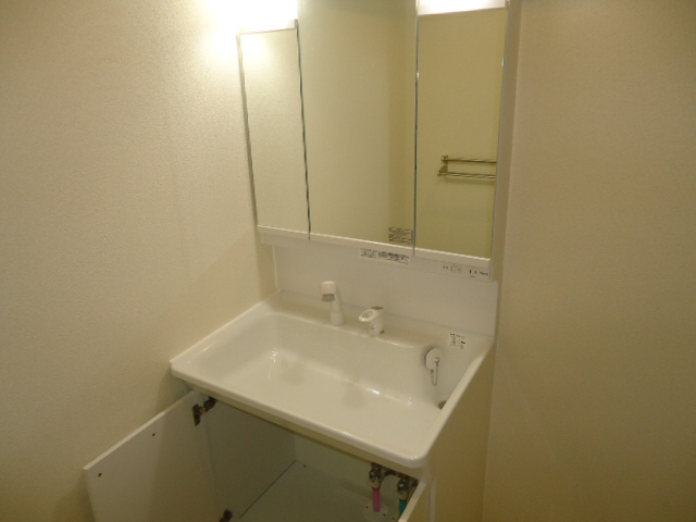 洗面所 シャンプードレッサー 写真13