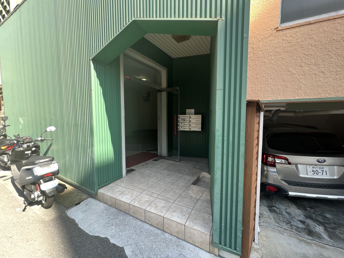 エントランス 写真16