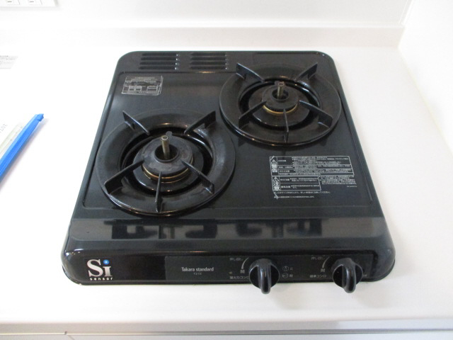 キッチン 二口ガスコンロ 写真3