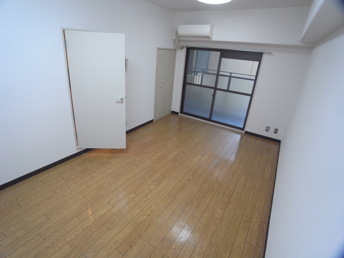 居室 写真3