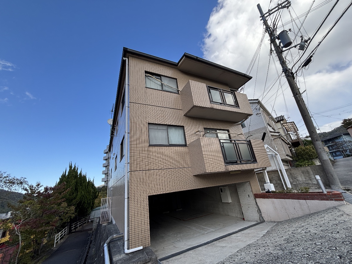 サンロイヤル唐櫃