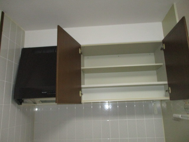 収納 キッチン上部収納 写真12