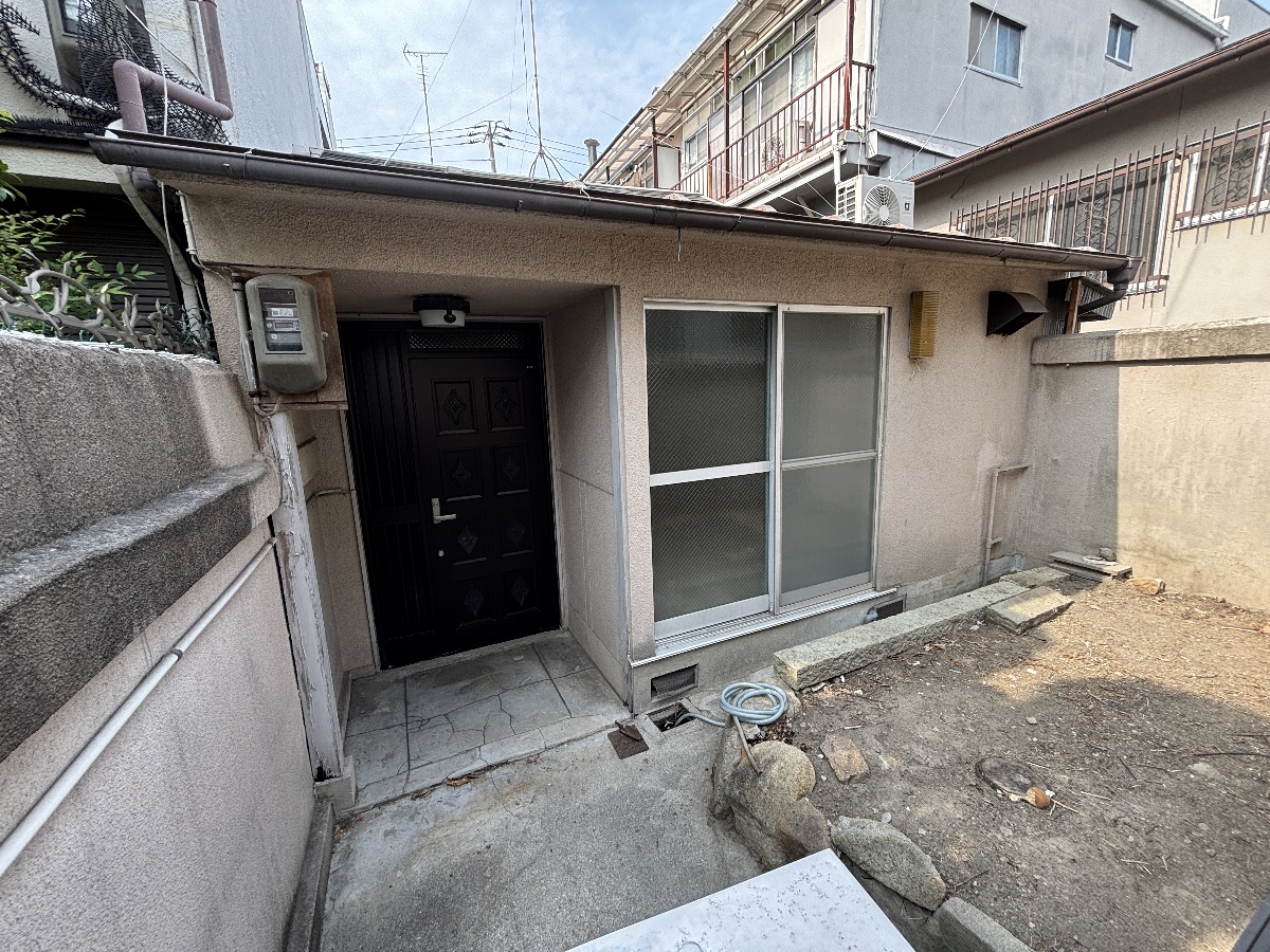 長田町貸家