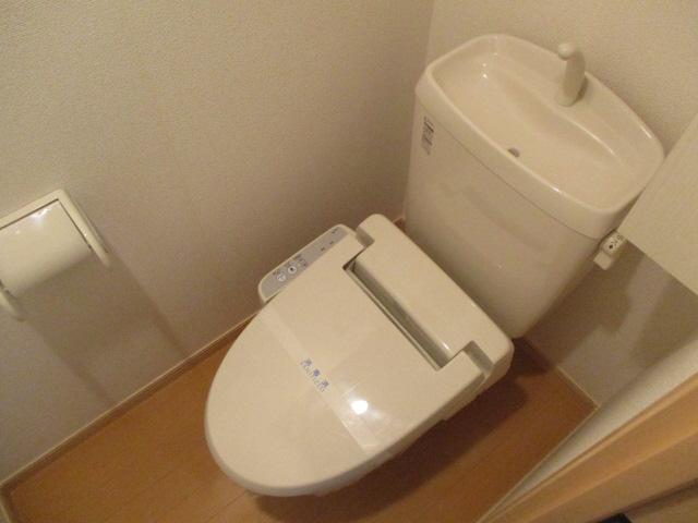 トイレ ウォシュレット付きトイレ 写真14