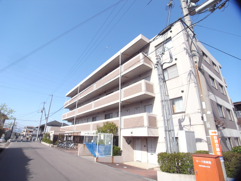 エバーモア北神戸