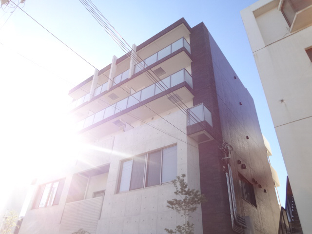 シャーメゾン山崎