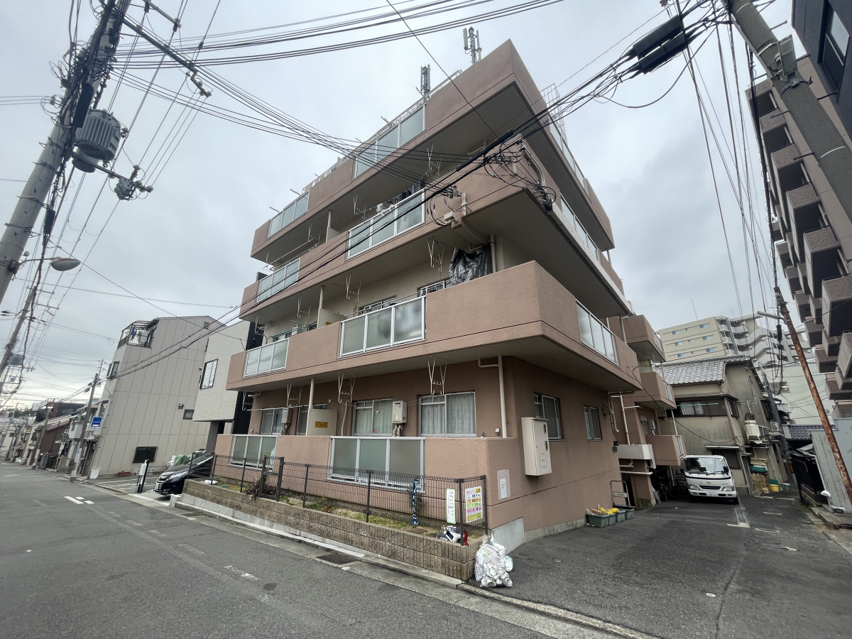 ロイヤル石井