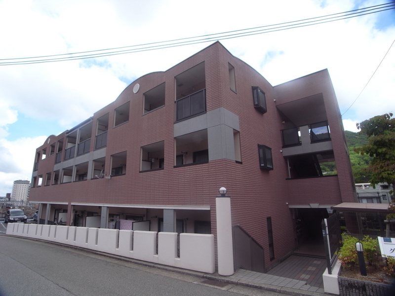 物件番号:1120795633 新婚さんに是非お勧めの賃貸マンション　駅までも楽々の徒歩圏内で生活が便利