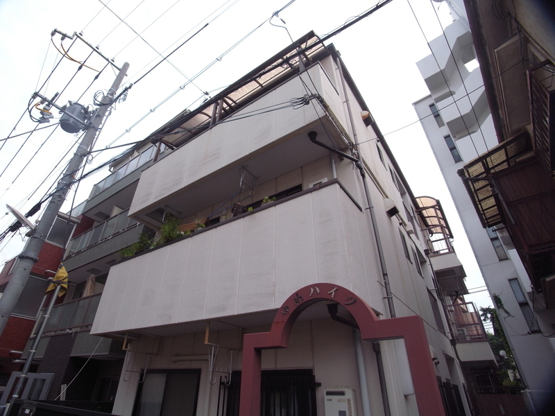 物件番号:1050727723 全戸角部屋の賃貸マンション　室内もまだまだキレイで生活便利な立地です♪