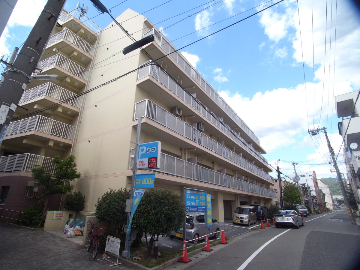 リアライズ東山