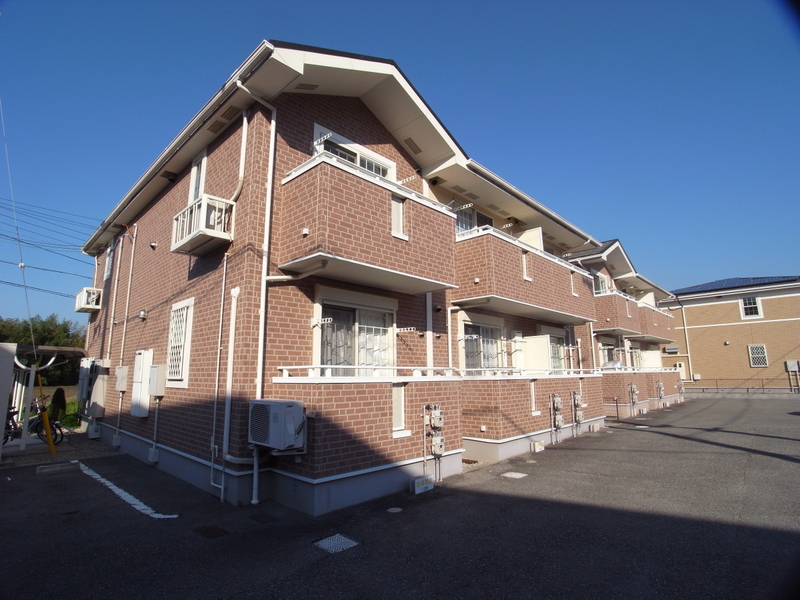 エンプレイス