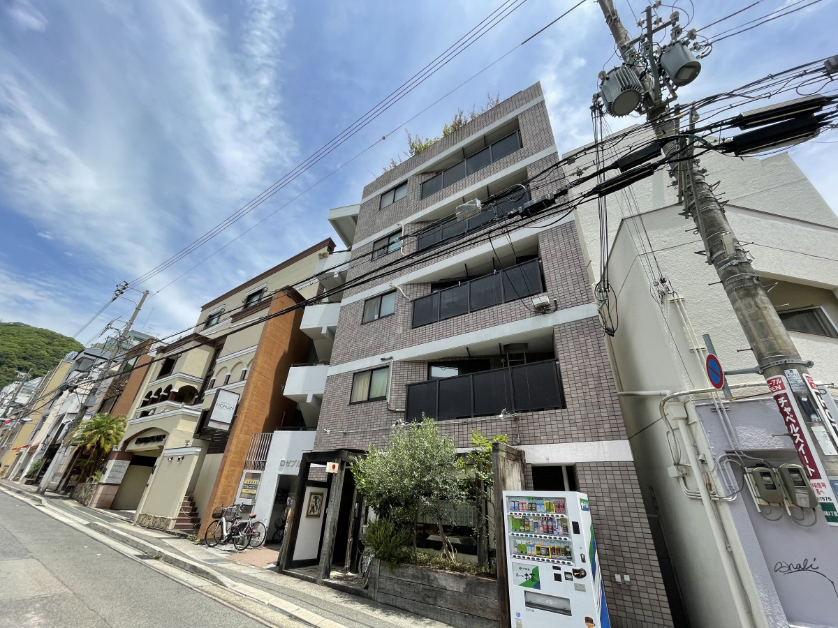 ロゼブル中山手