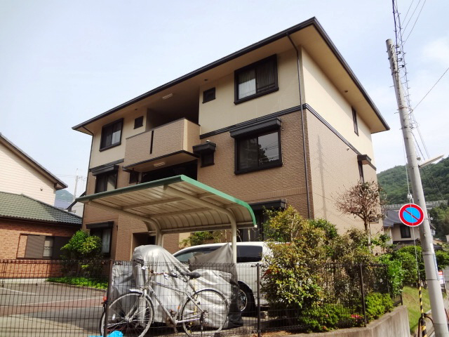 ウィステリア谷上