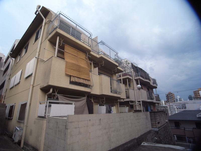 グリーンハイツ中山手