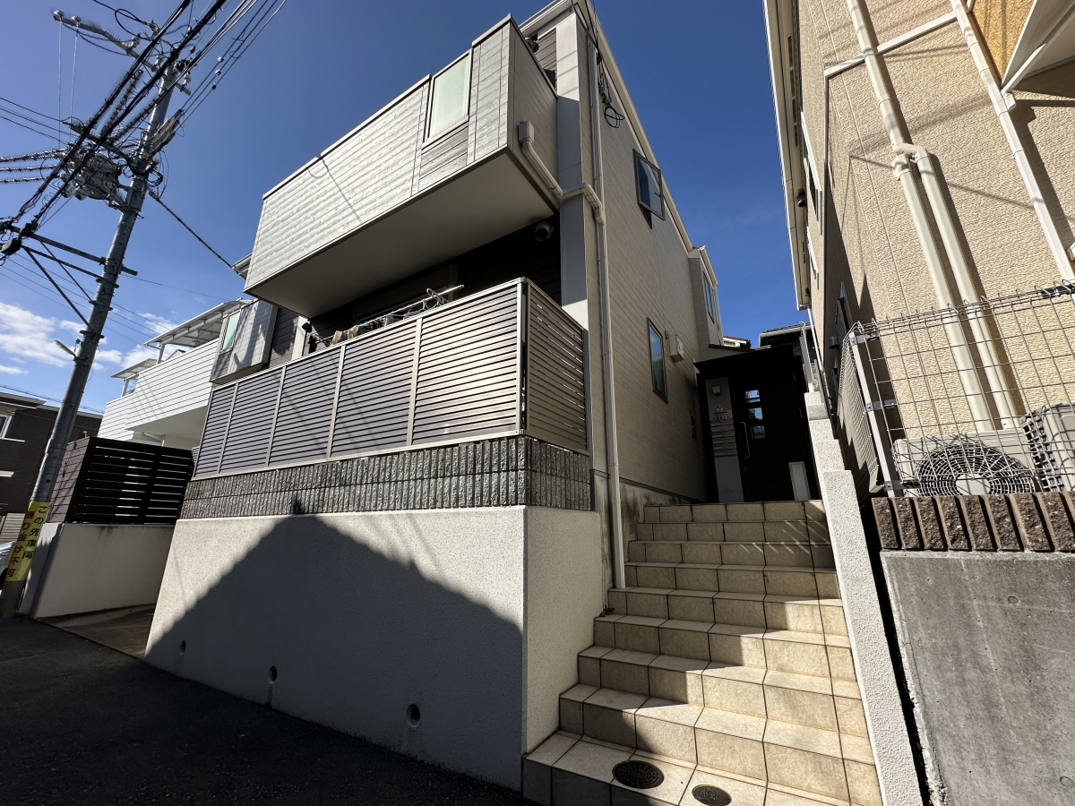 ワコーレヴィアーノ須磨離宮前