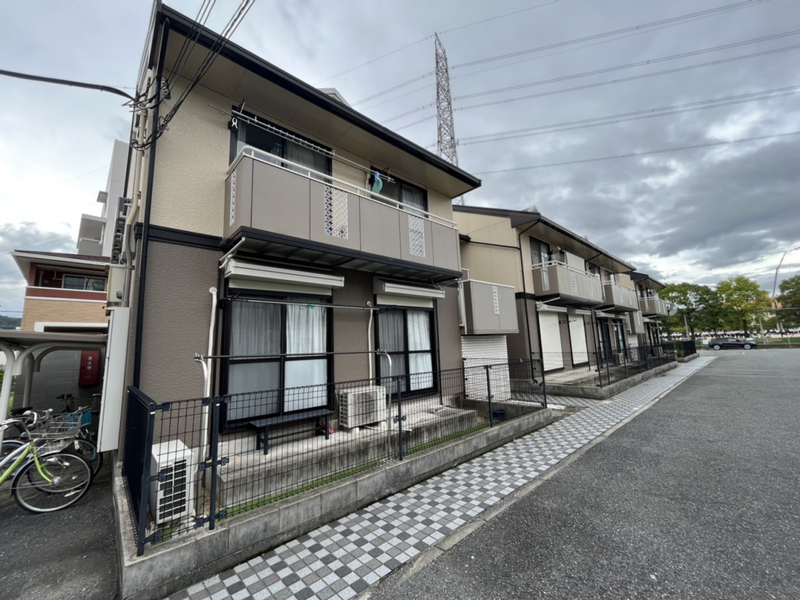 ファミール安室東 A棟