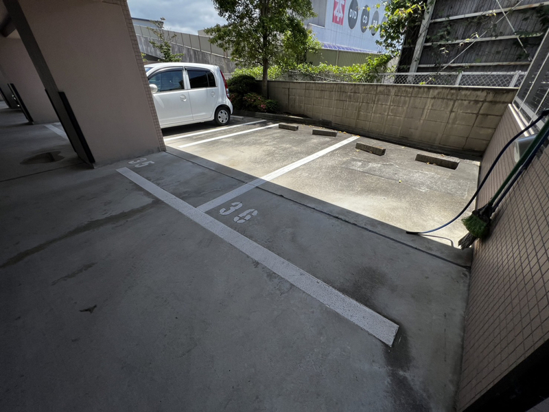 駐車場 写真32