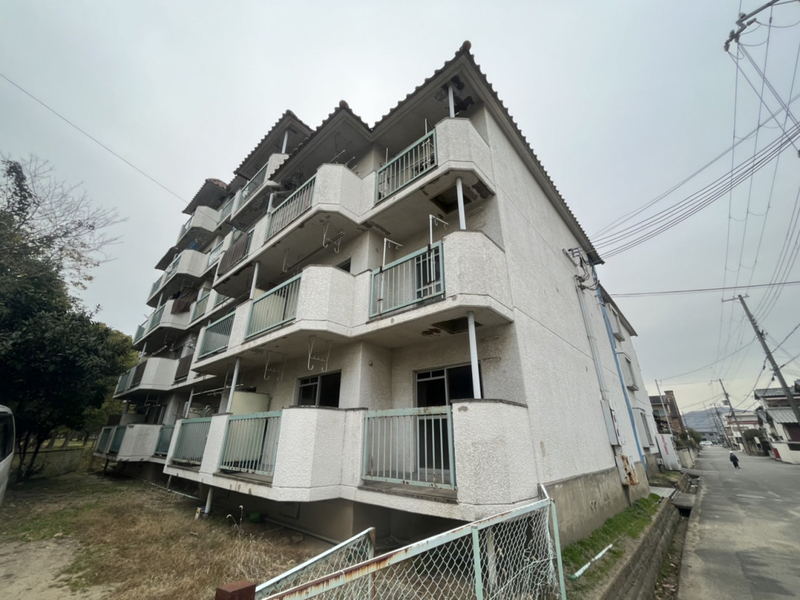 パインリーフ高砂A棟