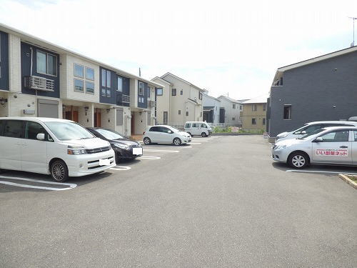 駐車場 写真13