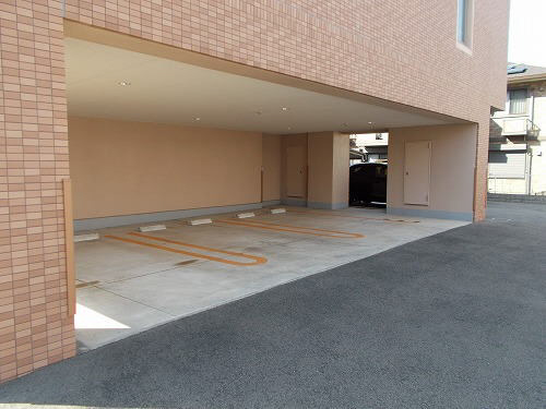 駐車場 写真13