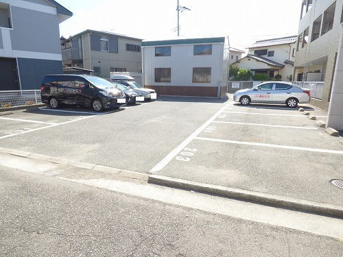 駐車場 写真13