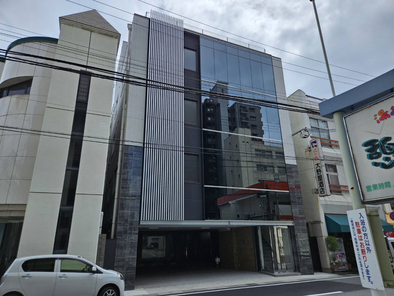 ONE LIGHT坂田町