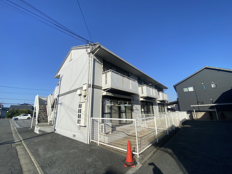 メゾン堀川 B棟